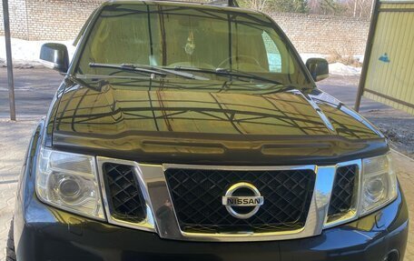 Nissan Pathfinder, 2011 год, 1 500 000 рублей, 2 фотография