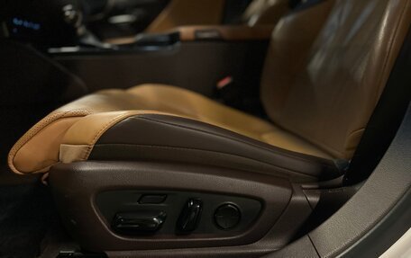 Lexus ES VII, 2018 год, 3 590 000 рублей, 28 фотография