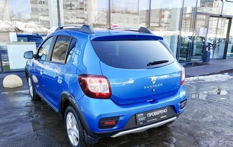 Renault Sandero II рестайлинг, 2018 год, 849 800 рублей, 8 фотография