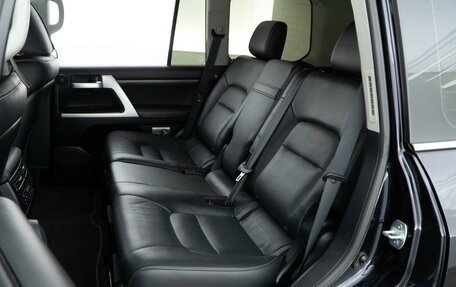 Toyota Land Cruiser 200, 2020 год, 8 795 055 рублей, 12 фотография