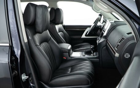 Toyota Land Cruiser 200, 2020 год, 8 795 055 рублей, 11 фотография