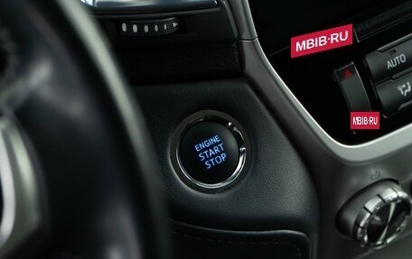 Toyota Land Cruiser 200, 2020 год, 8 795 055 рублей, 26 фотография