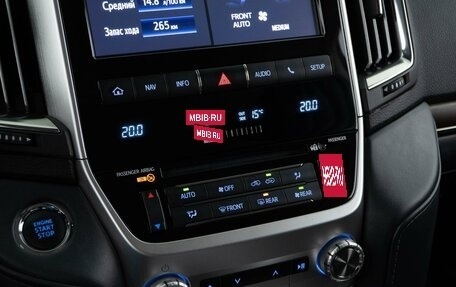 Toyota Land Cruiser 200, 2020 год, 8 795 055 рублей, 22 фотография