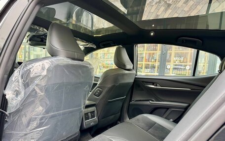 Toyota Camry, 2025 год, 4 500 000 рублей, 14 фотография