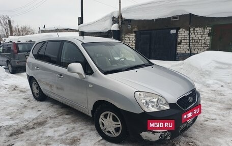 KIA Carens III (RP), 2011 год, 620 000 рублей, 2 фотография