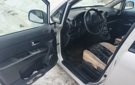 KIA Carens III (RP), 2011 год, 620 000 рублей, 9 фотография