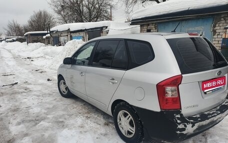 KIA Carens III (RP), 2011 год, 620 000 рублей, 4 фотография