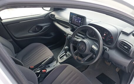 Toyota Yaris, 2020 год, 1 145 000 рублей, 6 фотография