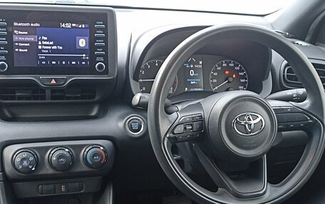 Toyota Yaris, 2020 год, 1 145 000 рублей, 8 фотография