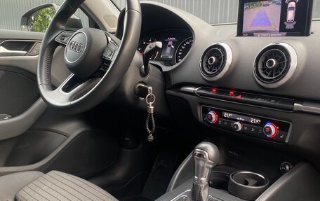 Audi A3, 2019 год, 1 850 000 рублей, 16 фотография