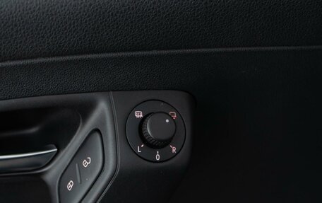 Volkswagen Polo VI (EU Market), 2019 год, 1 389 050 рублей, 19 фотография