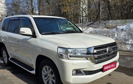 Toyota Land Cruiser 200, 2016 год, 5 860 000 рублей, 1 фотография