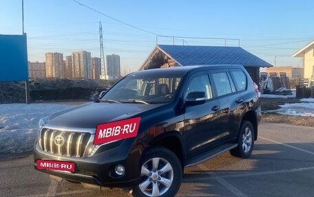 Toyota Land Cruiser Prado 150 рестайлинг 2, 2015 год, 3 150 000 рублей, 3 фотография