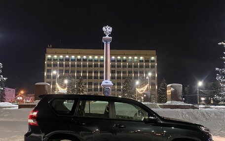 Toyota Land Cruiser Prado 150 рестайлинг 2, 2015 год, 3 150 000 рублей, 13 фотография