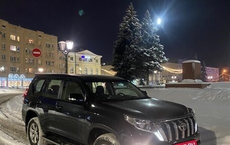 Toyota Land Cruiser Prado 150 рестайлинг 2, 2015 год, 3 150 000 рублей, 14 фотография