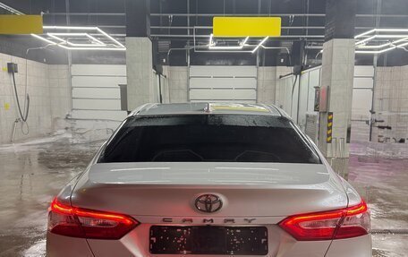 Toyota Camry, 2019 год, 2 790 000 рублей, 4 фотография