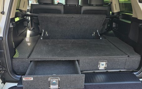 Toyota Land Cruiser 200, 2016 год, 5 860 000 рублей, 17 фотография