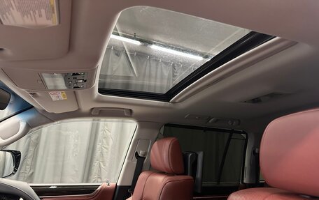 Lexus LX III, 2019 год, 10 900 000 рублей, 19 фотография