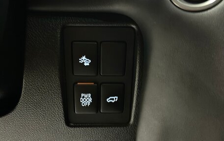 Lexus LX III, 2019 год, 10 900 000 рублей, 27 фотография