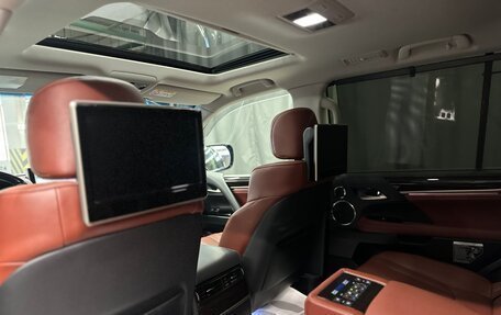 Lexus LX III, 2019 год, 10 900 000 рублей, 34 фотография