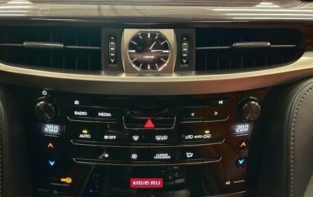 Lexus LX III, 2019 год, 10 900 000 рублей, 25 фотография