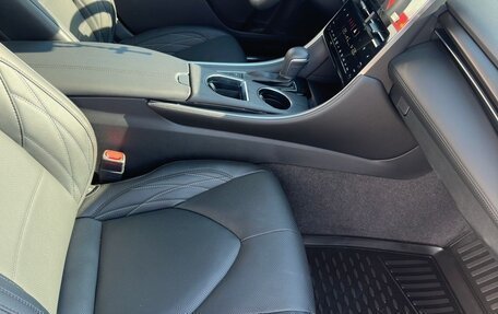 Toyota Avalon, 2023 год, 2 500 000 рублей, 5 фотография