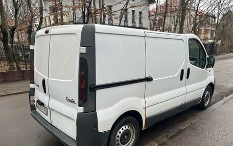 Renault Trafic, 2006 год, 700 000 рублей, 6 фотография