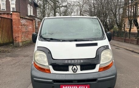 Renault Trafic, 2006 год, 700 000 рублей, 1 фотография