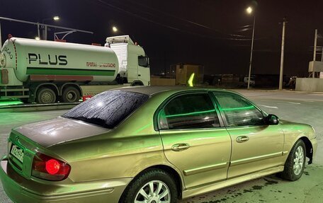 Hyundai Sonata IV рестайлинг, 2002 год, 280 000 рублей, 4 фотография