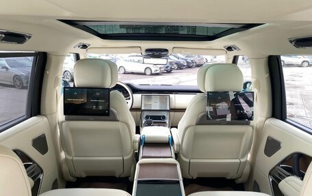 Land Rover Range Rover IV рестайлинг, 2022 год, 19 000 000 рублей, 26 фотография