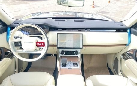 Land Rover Range Rover IV рестайлинг, 2022 год, 19 000 000 рублей, 27 фотография