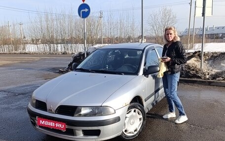 Mitsubishi Carisma I, 2003 год, 600 000 рублей, 1 фотография