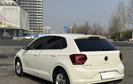 Volkswagen Polo, 2022 год, 1 065 000 рублей, 3 фотография