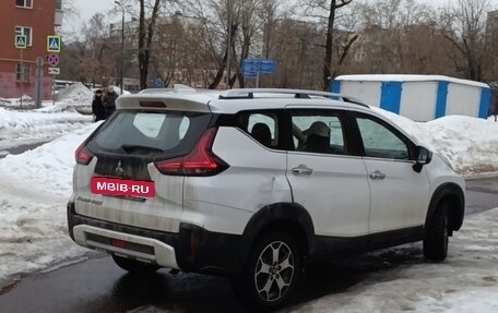 Mitsubishi Xpander, 2022 год, 2 200 000 рублей, 4 фотография