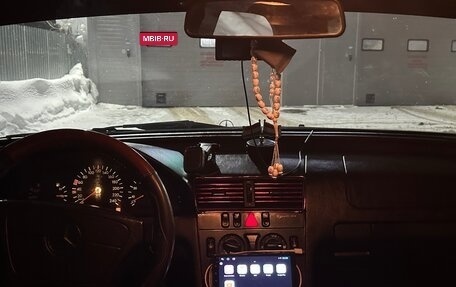 Mercedes-Benz C-Класс, 1998 год, 450 000 рублей, 4 фотография