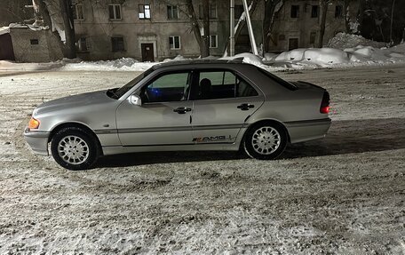 Mercedes-Benz C-Класс, 1998 год, 450 000 рублей, 10 фотография