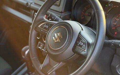 Suzuki Jimny, 2022 год, 2 500 000 рублей, 25 фотография