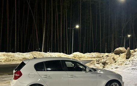 BMW 1 серия, 2010 год, 470 000 рублей, 2 фотография