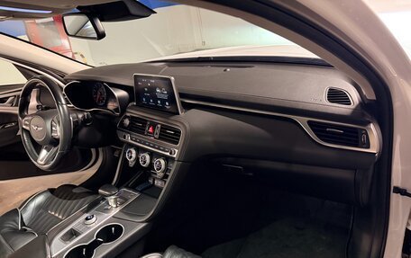 Genesis G70 I, 2019 год, 2 200 000 рублей, 26 фотография