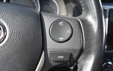 Toyota Auris II, 2013 год, 1 299 000 рублей, 9 фотография