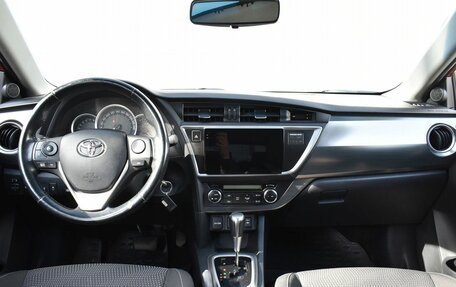 Toyota Auris II, 2013 год, 1 299 000 рублей, 11 фотография