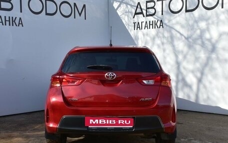 Toyota Auris II, 2013 год, 1 299 000 рублей, 6 фотография