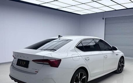 Skoda Octavia IV, 2022 год, 2 120 000 рублей, 4 фотография