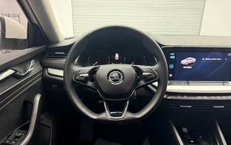 Skoda Octavia IV, 2022 год, 2 120 000 рублей, 10 фотография