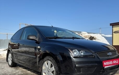 Ford Focus II рестайлинг, 2005 год, 247 000 рублей, 2 фотография