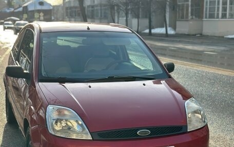 Ford Fiesta, 2003 год, 190 000 рублей, 1 фотография