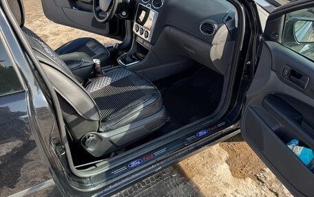 Ford Focus II рестайлинг, 2005 год, 247 000 рублей, 8 фотография