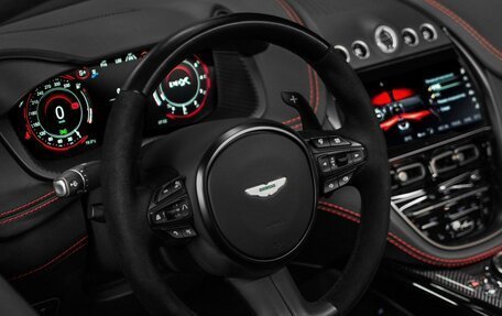 Aston Martin DBX I, 2023 год, 28 990 000 рублей, 15 фотография