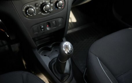 Renault Sandero II рестайлинг, 2018 год, 1 050 000 рублей, 11 фотография