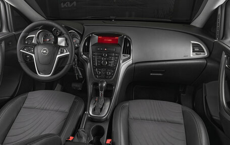 Opel Astra J, 2013 год, 799 000 рублей, 9 фотография